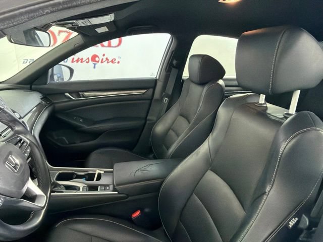 Used 2018 Honda Accord Sport image 11