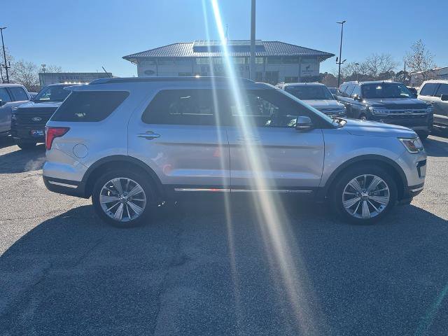 Certified 2018 Ford Explorer Limited image 4