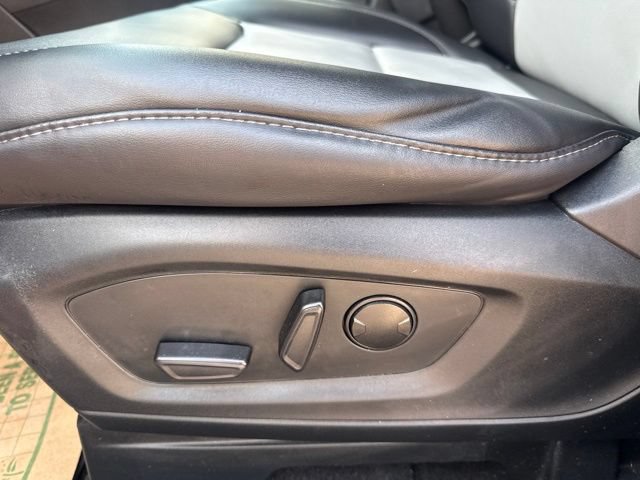 Certified 2024 Ford Explorer XLT w/ Equipment Group 202A AWD/4WD image 18