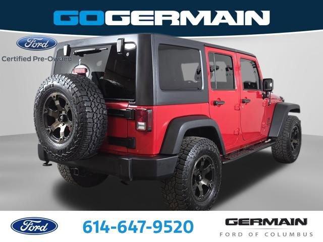 Used 2017 Jeep Wrangler Unlimited Rubicon w/ Connectivity Group AWD/4WD image 7