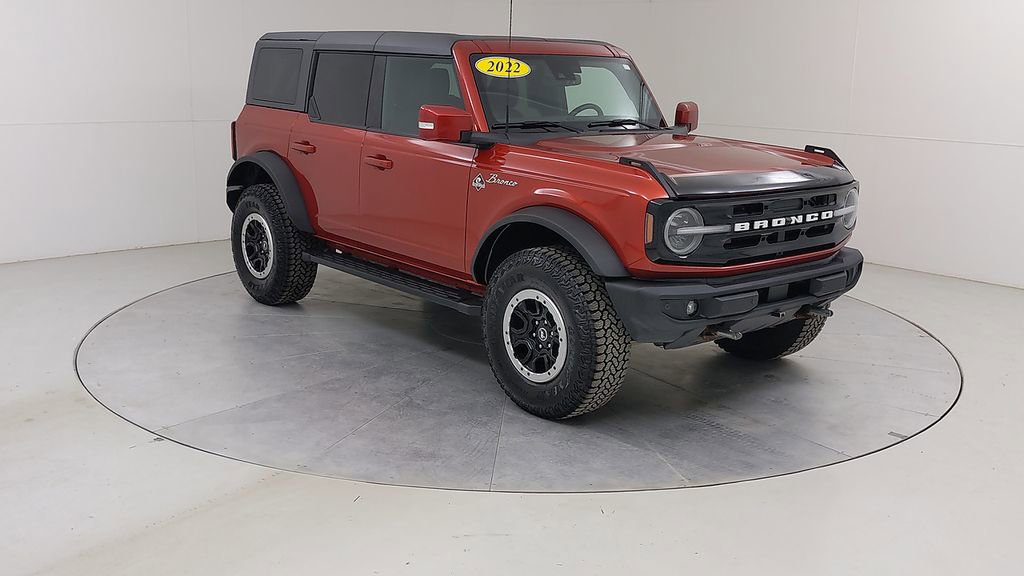 Certified 2022 Ford Bronco Outer Banks w/ Sasquatch Package AWD/4WD image 10