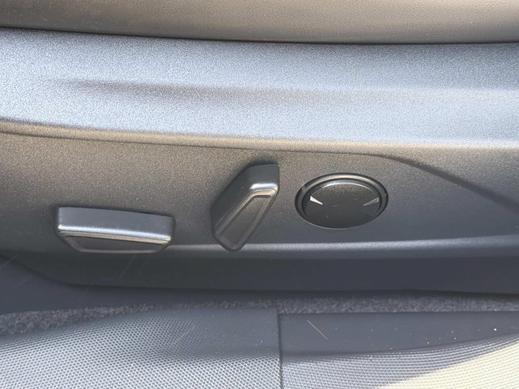 Certified 2024 Ford Mustang Mach-E Select RWD image 21