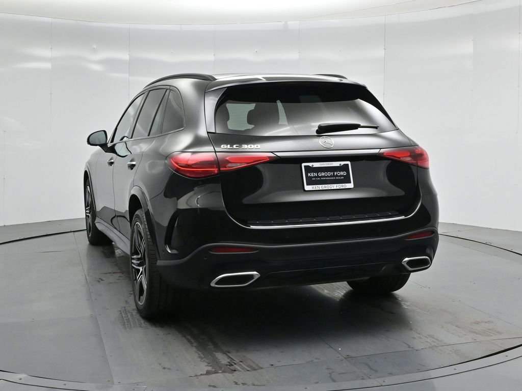 Used 2023 Mercedes-Benz GLC 300 image 17