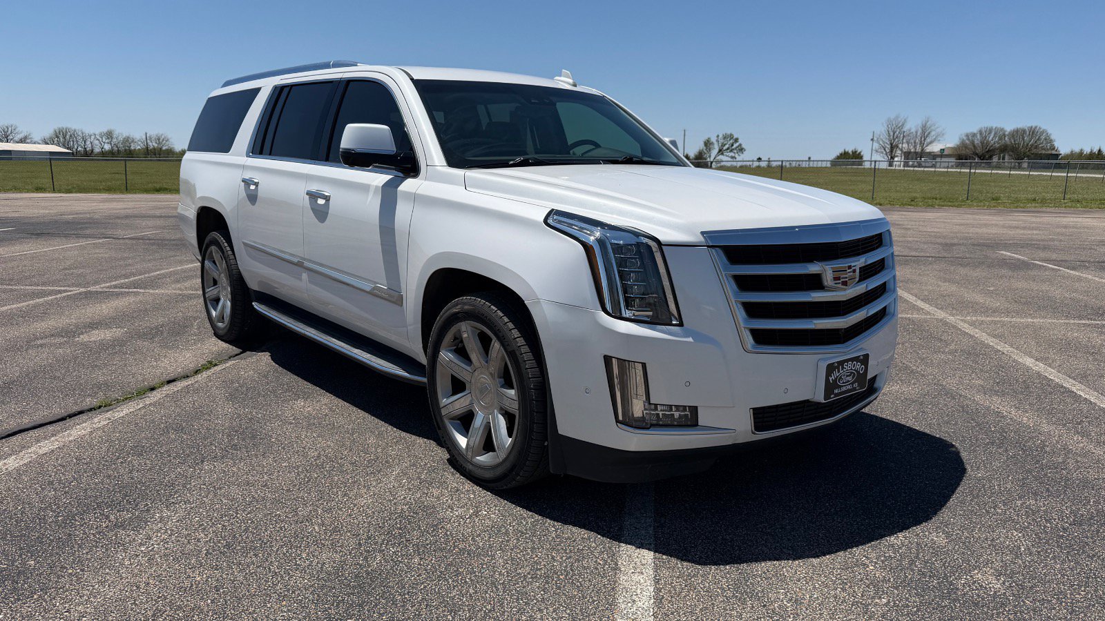 Used 2019 Cadillac Escalade ESV Luxury