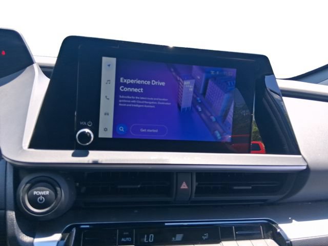 Used 2025 Toyota Prius LE FWD image 21