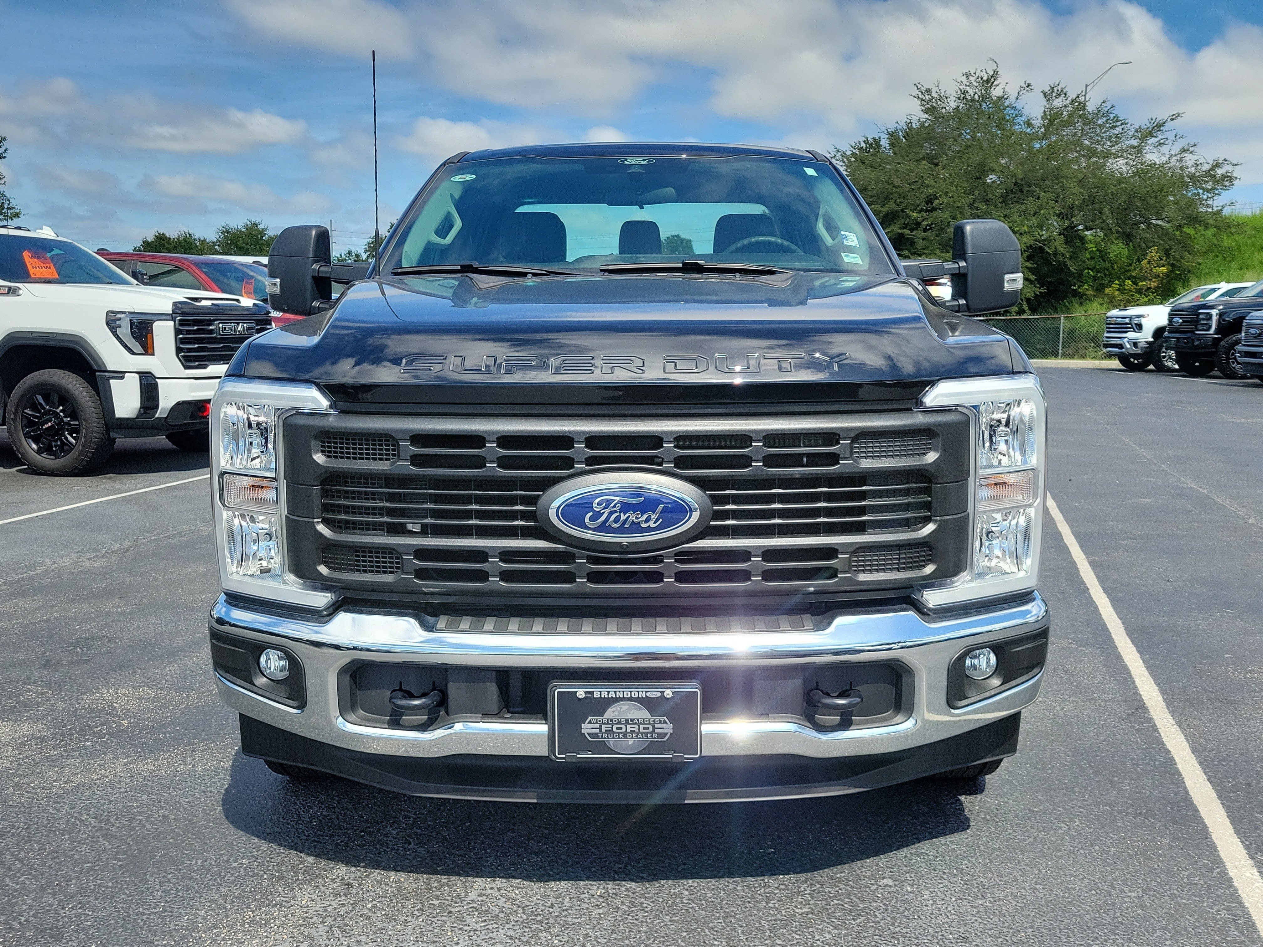 Certified 2024 Ford F350 XL w/ 360-Degree Camera Package RWD image 2