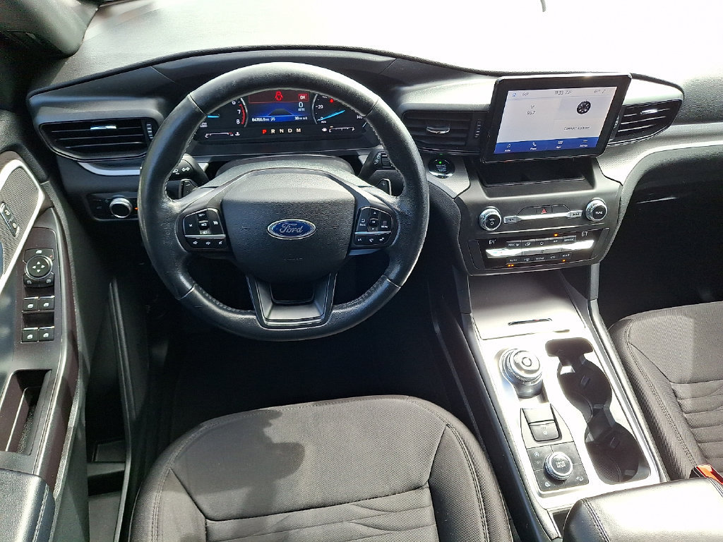 Certified 2020 Ford Explorer XLT AWD/4WD image 2