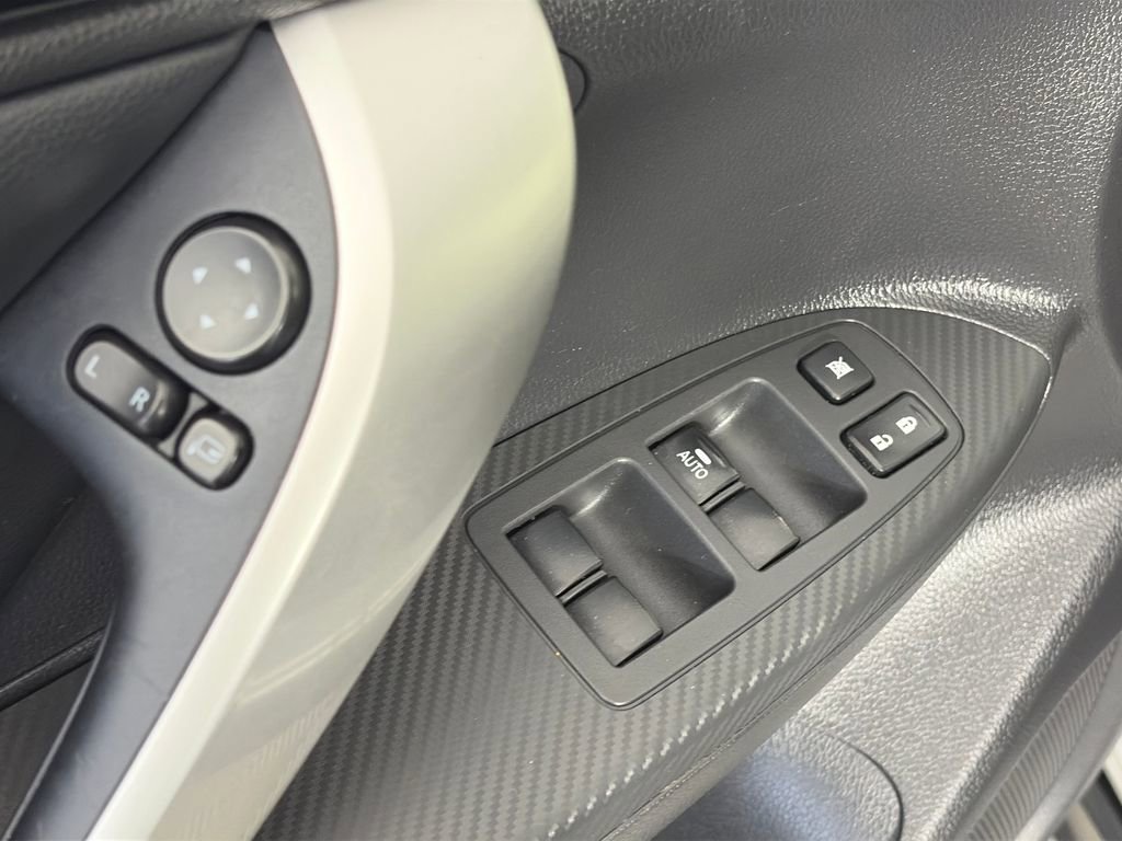 Used 2019 Mitsubishi Eclipse Cross SEL AWD/4WD image 24