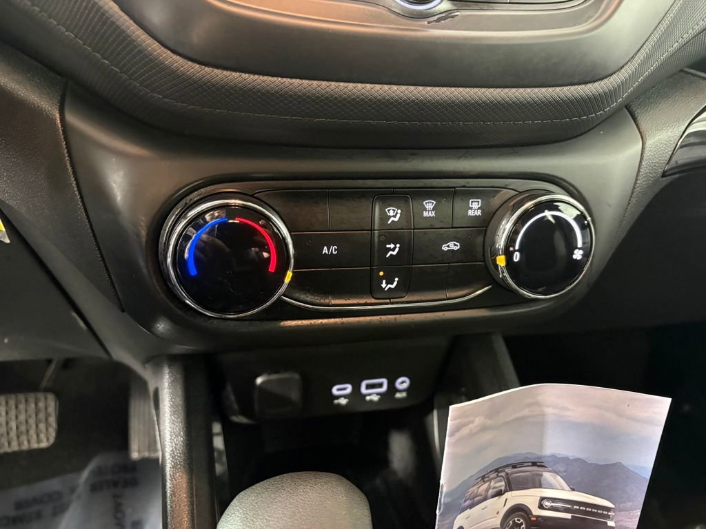 Used 2023 Chevrolet TrailBlazer LS image 19