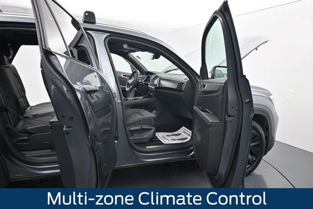 Used 2024 Volkswagen Atlas Cross Sport SE AWD/4WD image 14