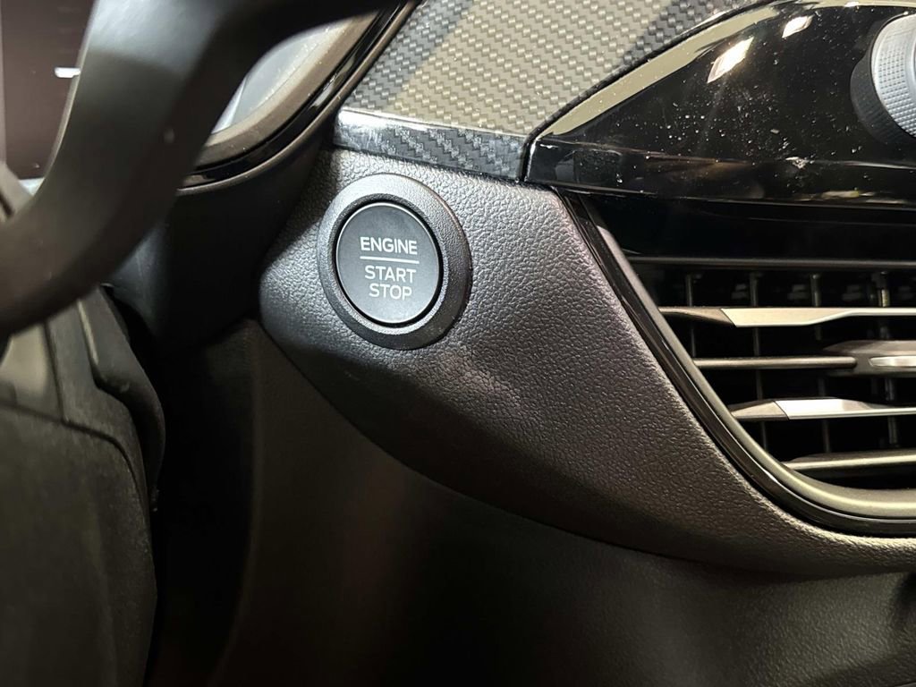 Certified 2025 Ford Escape ST-Line image 29