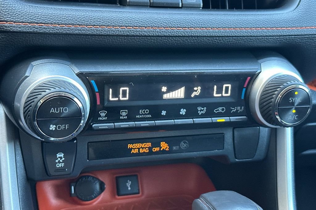Used 2020 Toyota RAV4 Adventure AWD/4WD image 19