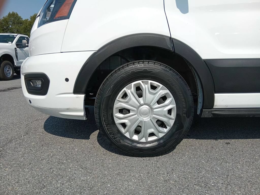 Certified 2025 Ford Transit 350 XLT RWD image 11