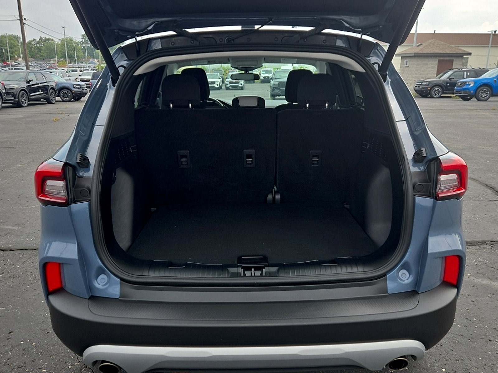 Certified 2024 Ford Escape Active AWD/4WD image 23