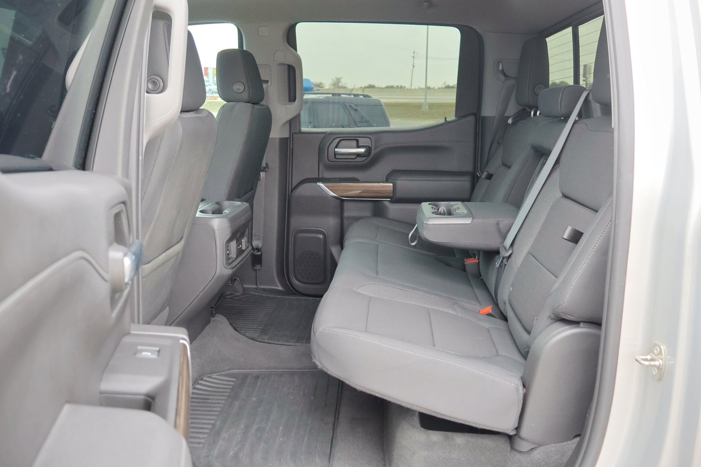 Used 2020 Chevrolet Silverado 1500 RST w/ Texas Edition image 28