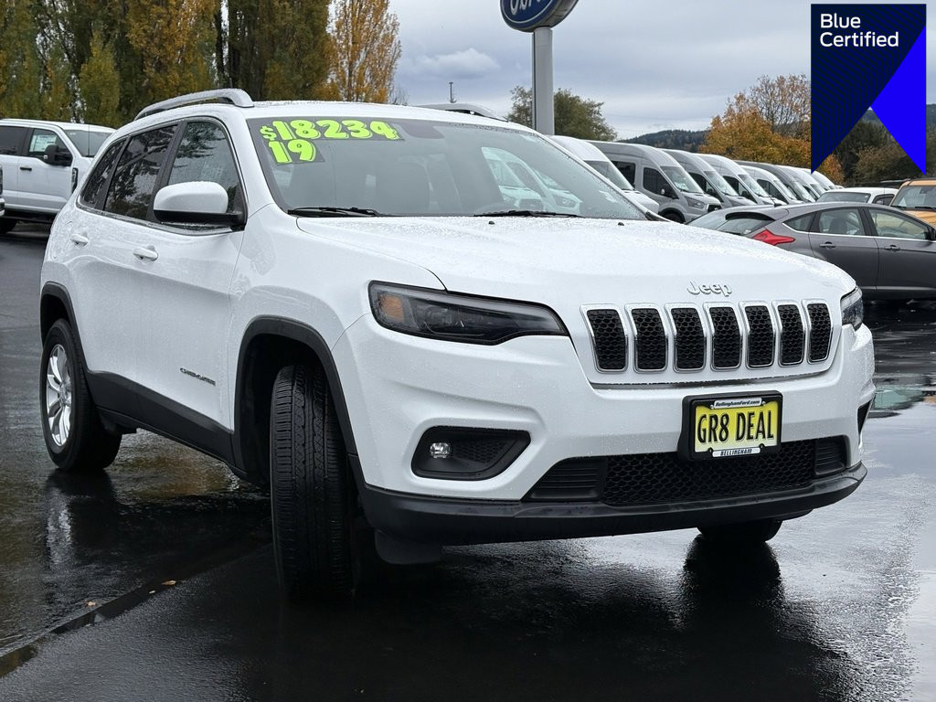 Used 2019 Jeep Cherokee Latitude w/ Cold Weather Group