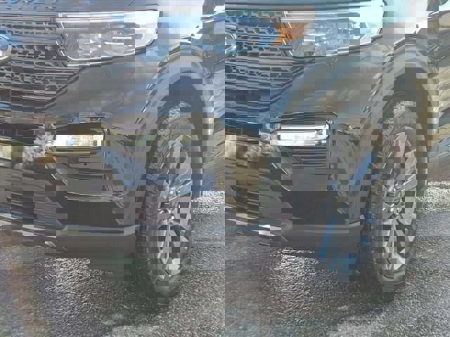 Certified 2023 Ford Explorer XLT w/ Equipment Group 202A image 27