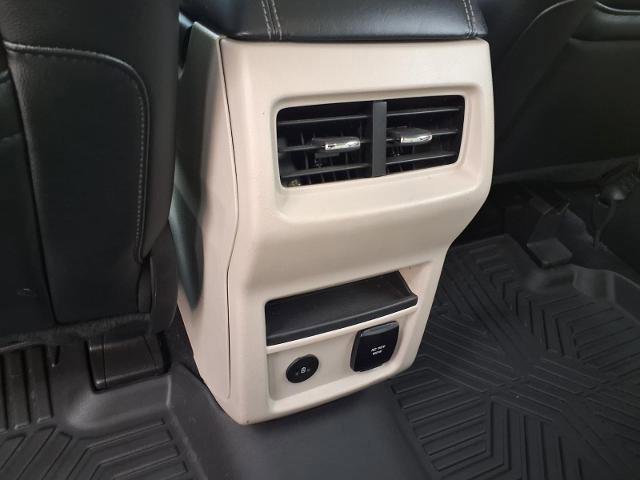 Certified 2022 Ford Edge Titanium image 20