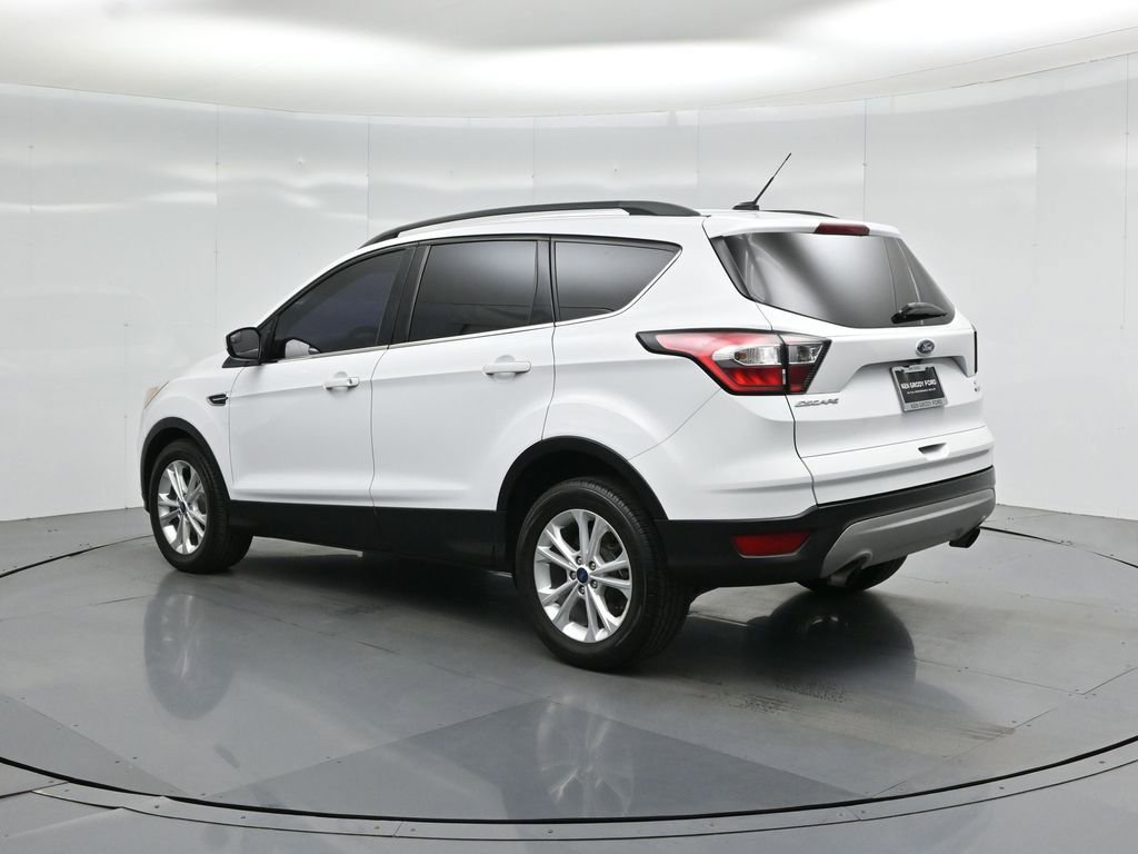 Certified 2018 Ford Escape SE FWD image 7