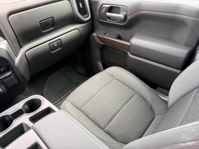 Used 2021 Chevrolet Silverado 1500 LT w/ Bed Protection Package AWD/4WD image 16