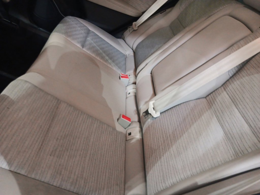 Used 2023 Nissan Rogue SV AWD/4WD image 6