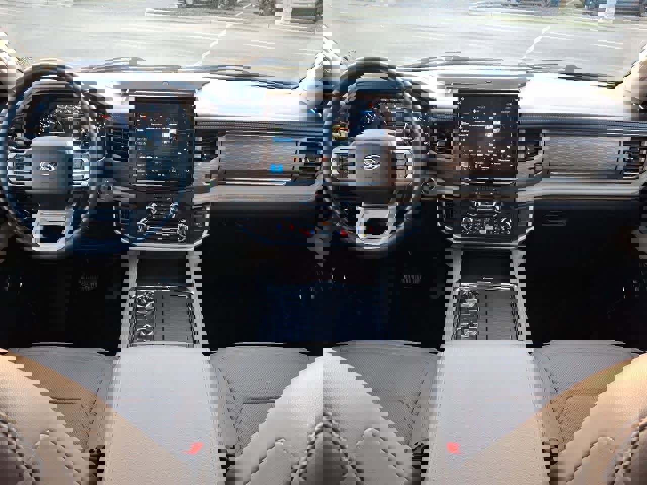 Certified 2023 Ford Expedition Limited image 10