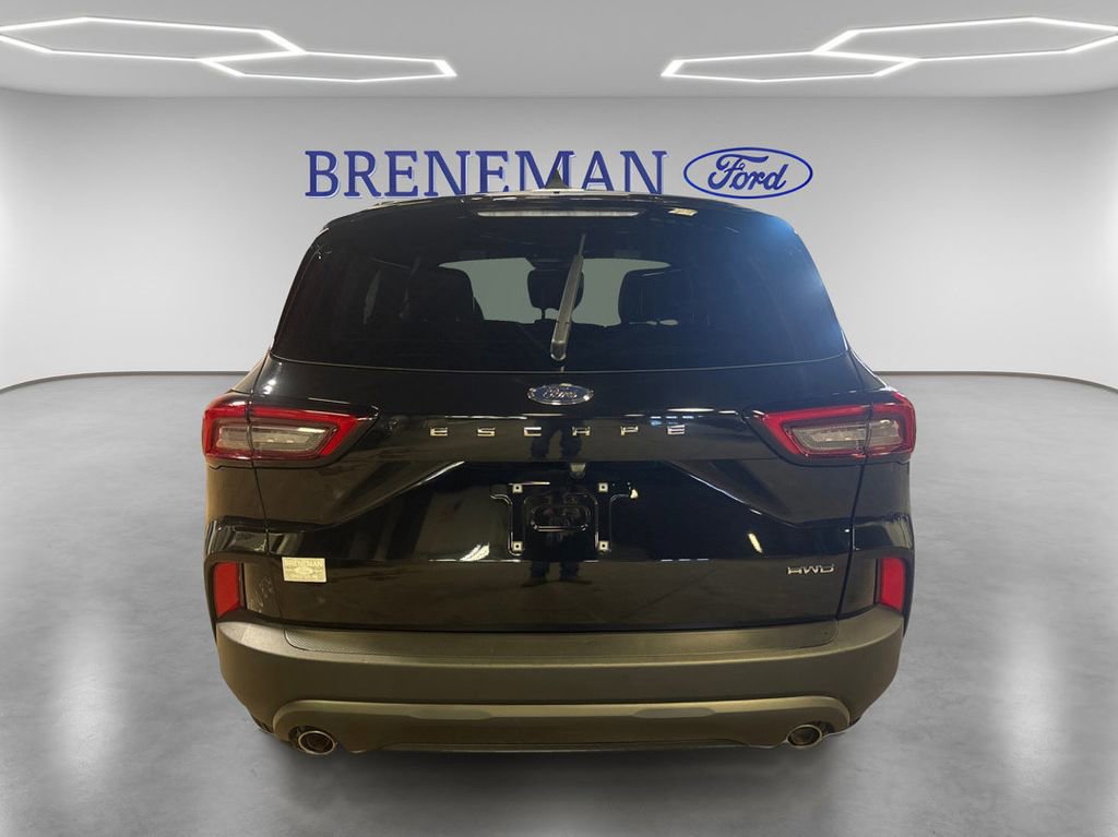 Certified 2025 Ford Escape ST-Line image 4