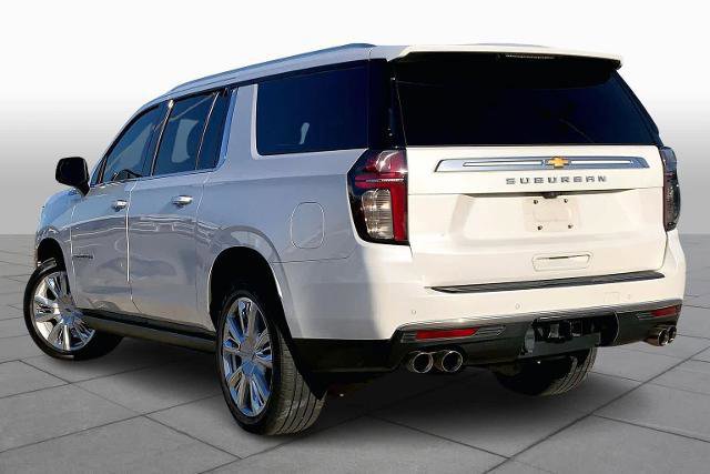 Used 2021 Chevrolet Suburban High Country w/ Premium Package image 3