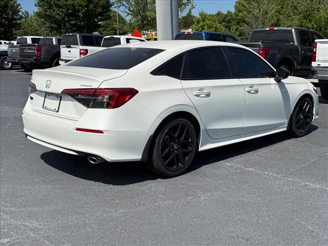 Used 2023 Honda Civic Sport image 4