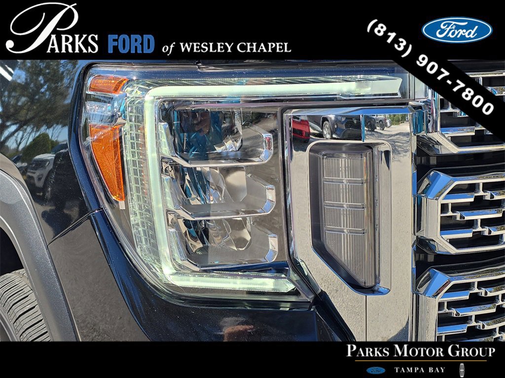 Used 2021 GMC Sierra 2500 Denali w/ Denali Black Diamond Edition image 6