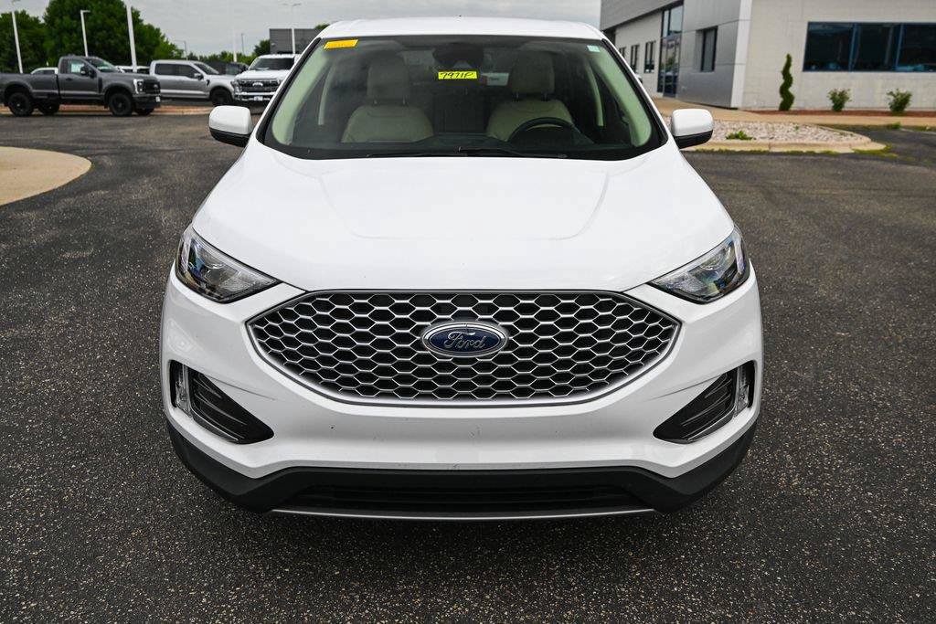 Certified 2024 Ford Edge SEL w/ Convenience Package AWD/4WD image 10