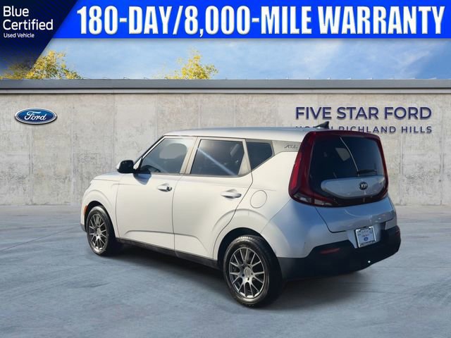 Used 2021 Kia Soul LX image 6