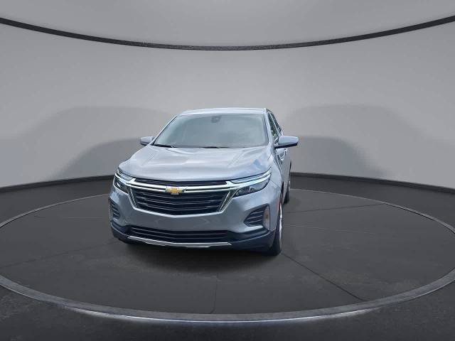 Used 2024 Chevrolet Equinox LT FWD image 3