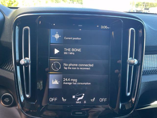 Used 2021 Volvo XC40 T5 R-Design w/ Climate Package AWD/4WD image 17