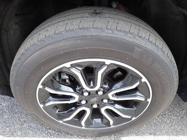 Certified 2023 Ford Maverick Lariat w/ Lariat Luxury Package AWD/4WD image 10