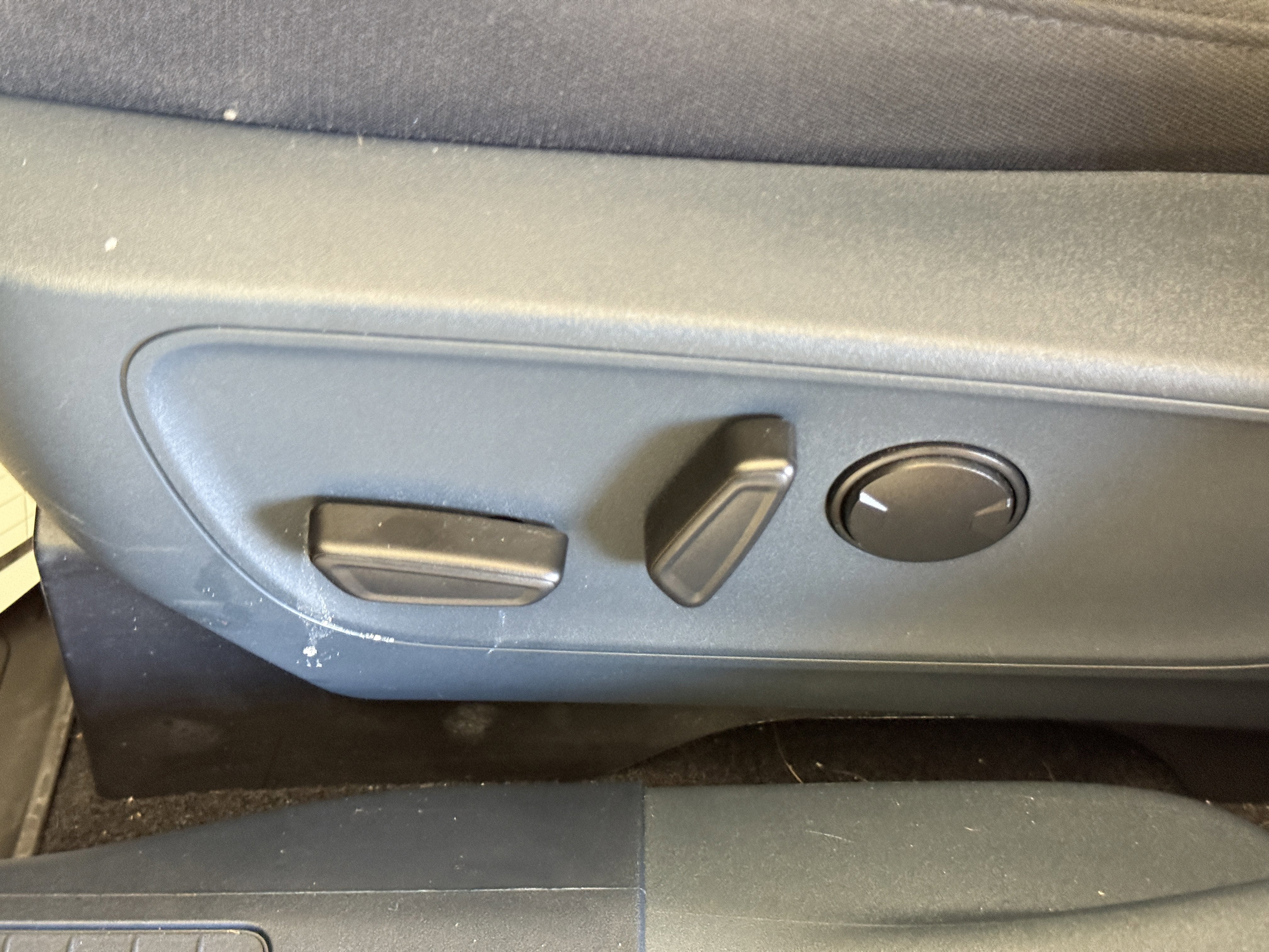 Certified 2024 Ford Maverick XLT w/ XLT Luxury Package image 18