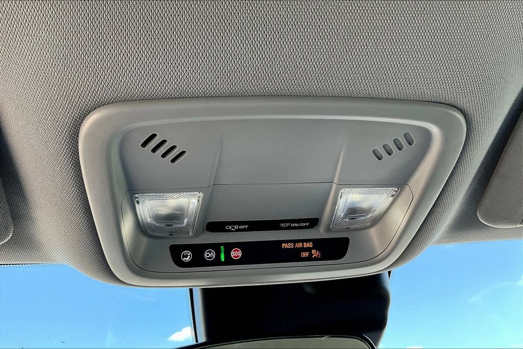 Used 2024 Chevrolet Malibu LT FWD image 17