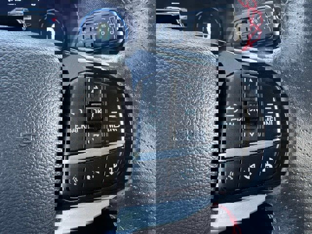 Certified 2025 Ford Explorer ST-Line w/ Premium Package image 17