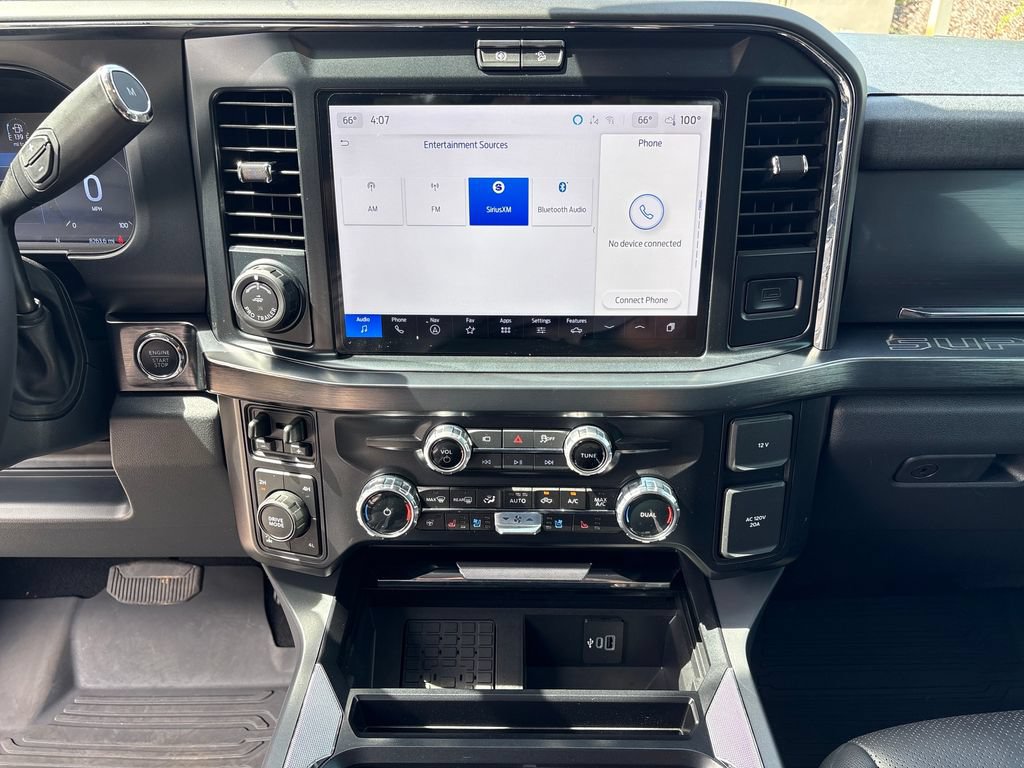 Certified 2025 Ford F350 Lariat w/ Lariat Ultimate Package AWD/4WD image 24