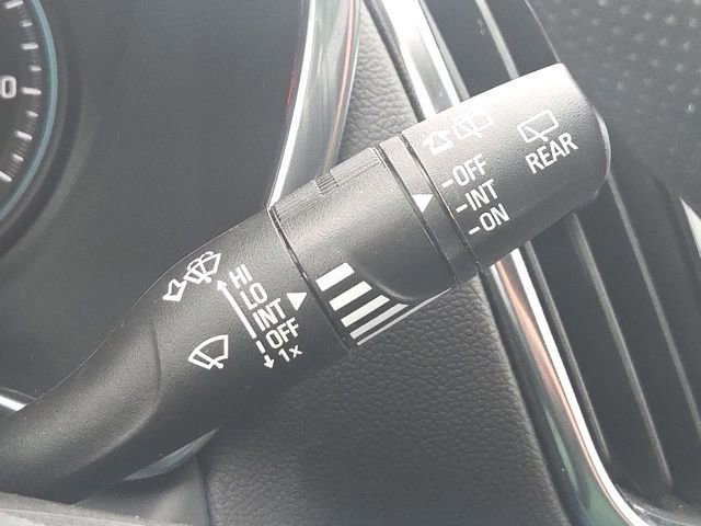 Used 2024 Chevrolet Equinox LT image 43