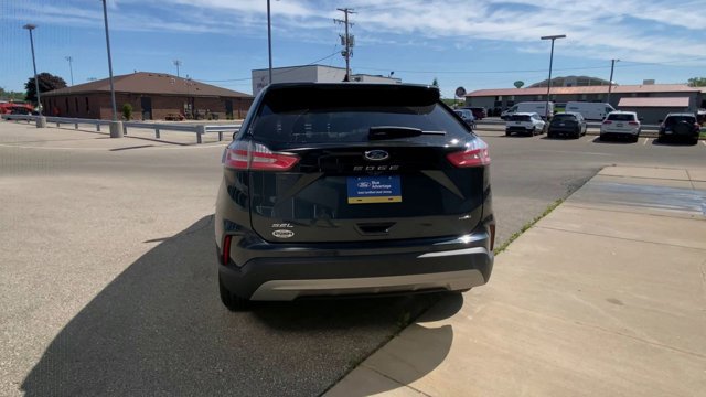 Certified 2023 Ford Edge SEL w/ Convenience Package AWD/4WD image 8