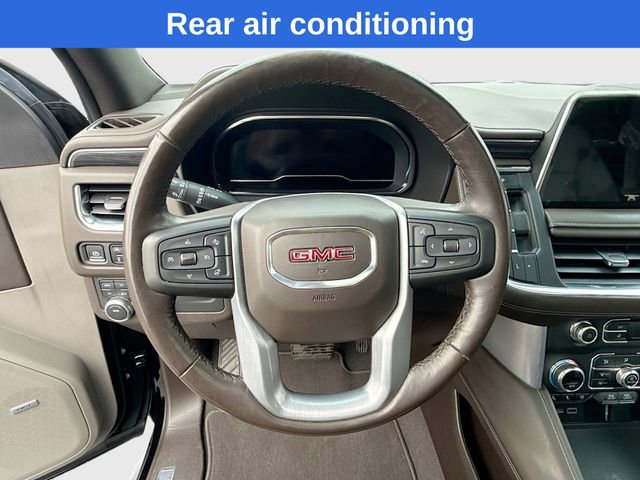 Used 2022 GMC Yukon XL SLT w/ SLT Premium Package image 14