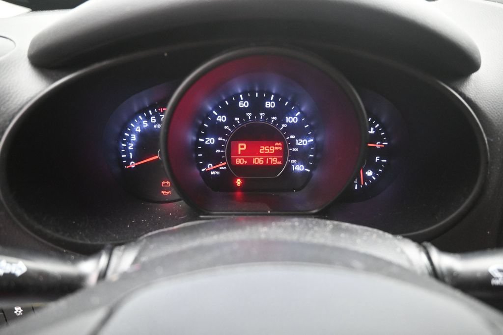 Used 2018 Kia Soul + FWD image 6
