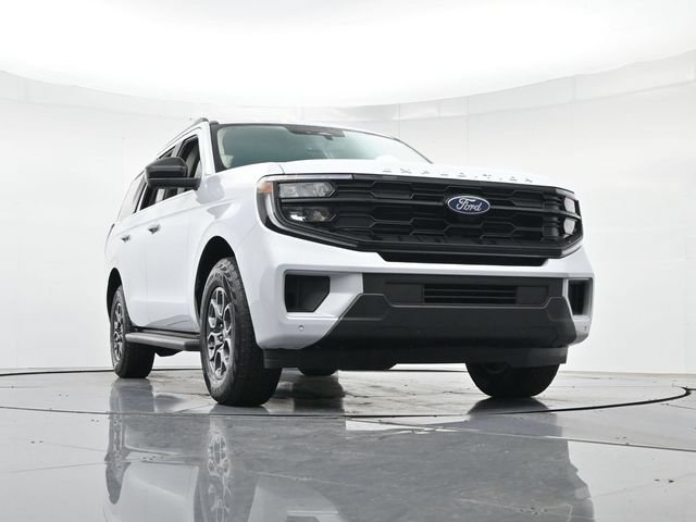 Certified 2025 Ford Expedition Active RWD image 40
