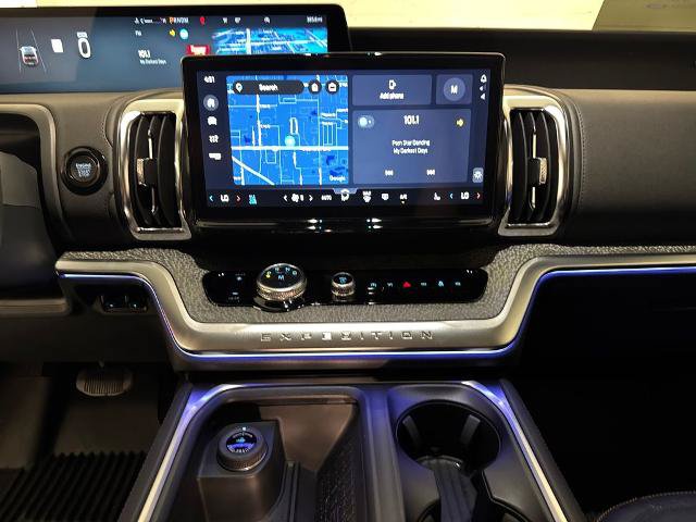 Certified 2025 Ford Expedition Tremor AWD/4WD image 28