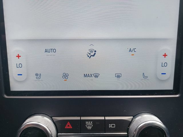 Certified 2023 Ford Edge Titanium AWD/4WD image 26