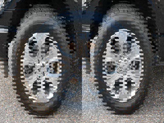 Certified 2023 Ford F150 Platinum w/ Equipment Group 701A High image 12