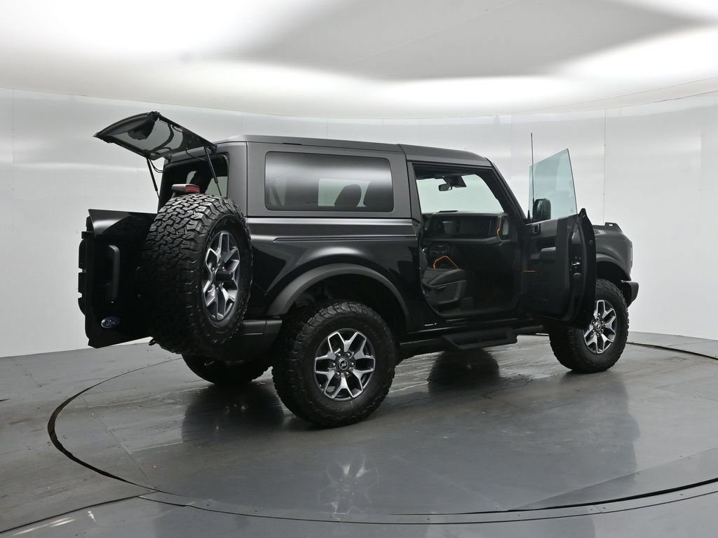 Certified 2023 Ford Bronco Badlands image 15