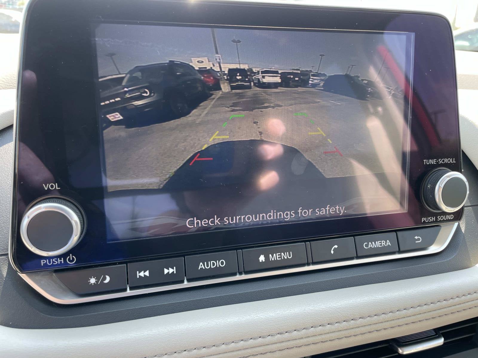Used 2025 Nissan Rogue SV AWD/4WD image 22