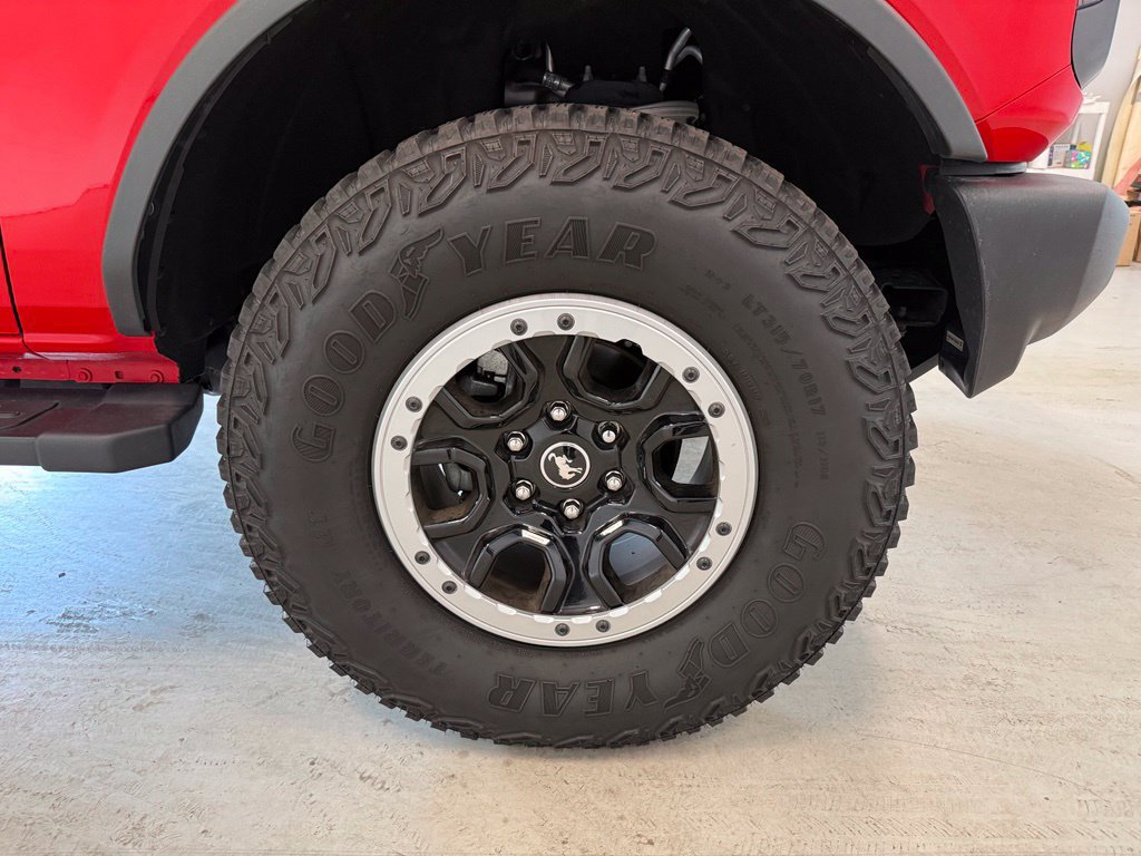 Certified 2023 Ford Bronco Big Bend w/ Sasquatch Package AWD/4WD image 12